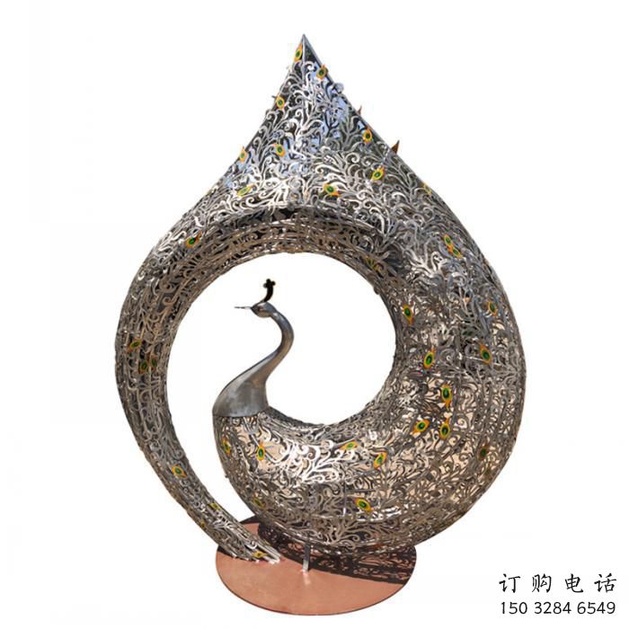 鏤空孔雀雕塑廠家 水滴結(jié)構(gòu)轉(zhuǎn)型 不銹鋼孔雀雕塑廠