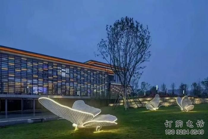 發光蝴蝶雕塑 商場街頭擺件 戶外現代蝴蝶雕塑廠家