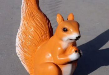 別墅區松鼠雕塑廠家 卡通噴漆小品 現代彩繪松鼠雕塑