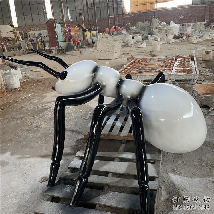 幼兒園螞蟻雕塑廠家 卡通噴漆小品 戶外異形螞蟻雕塑