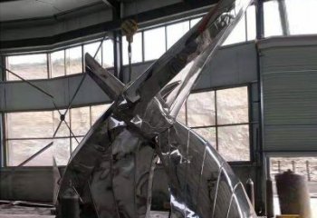 鏡面魚(yú)尾雕塑廠家 現(xiàn)代公園擺件 游樂(lè)場(chǎng)異形魚(yú)尾雕塑