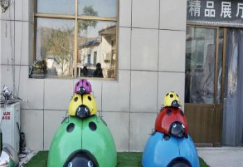 商業(yè)街甲殼蟲(chóng)雕塑廠家 大型戶外擺件 步行街異形甲殼蟲(chóng)雕塑
