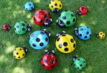 庭院甲殼蟲(chóng)雕塑廠家 歐式仿真擺件 戶外噴漆甲殼蟲(chóng)雕塑