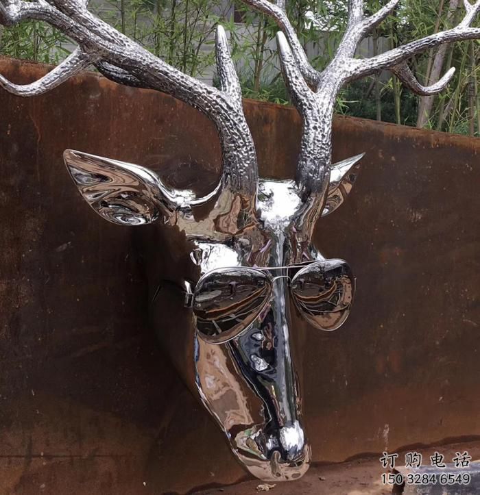幼兒園鹿角雕塑廠家 卡通鏡面小品 室內(nèi)異形鹿角雕塑