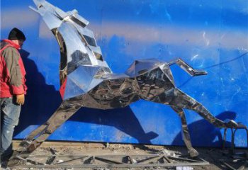 商業街奔馬雕塑廠家 大型創意擺件 步行街異形奔馬雕塑