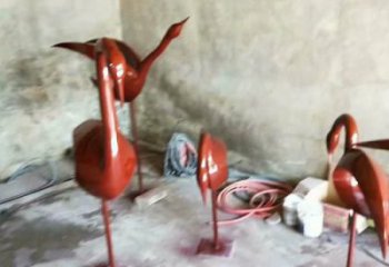 大門口雀鳥雕塑廠家 歐式抽象擺件 風(fēng)景區(qū)仿古雀鳥雕塑