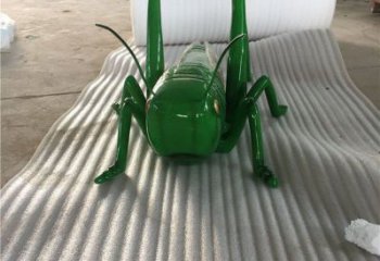 異形蟈蟈雕塑廠家 現代仿真擺件 酒店拉絲蟈蟈雕塑