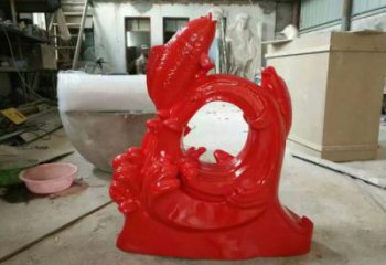 彩繪魚(yú)跨環(huán)雕塑廠家 卡通噴漆小品 草地魚(yú)跨環(huán)雕塑