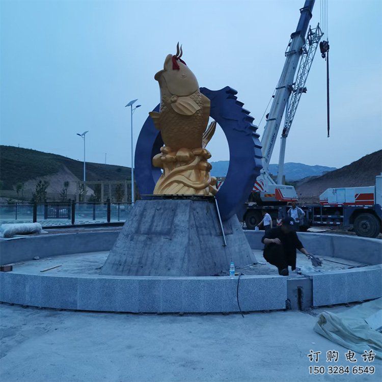 別墅鯉魚跳龍門雕塑廠家 戶外現(xiàn)代噴漆小品 