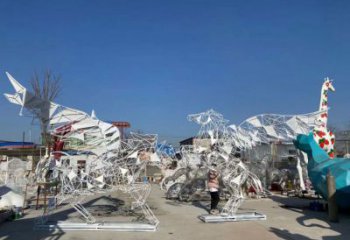 別墅花片馬雕塑廠家 卡通噴漆小品 大型鏤空花片馬雕塑