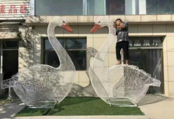 鏤空天鵝雕塑廠家 現(xiàn)代抽象擺件 公園草地天鵝雕塑