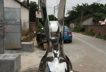 庭院海鷗雕塑廠家 歐式仿真擺件 戶外噴漆海鷗雕塑