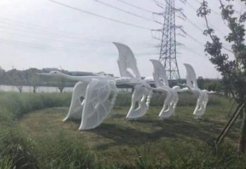 游樂(lè)場(chǎng)海鷗雕塑廠家 公園草地?cái)[件 住宅小區(qū)鏤空海鷗雕塑