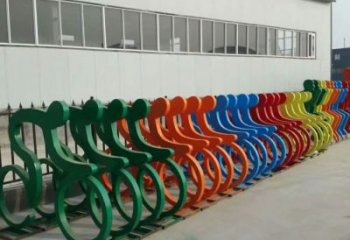 拉絲自行車雕塑廠家 創意擺件 別墅區不銹鋼自行車雕塑生產