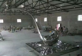 現(xiàn)代湯匙雕塑廠家 大型別墅區(qū)擺件 不銹鋼戶外湯匙雕塑廠