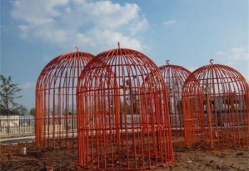 鏤空鳥籠雕塑廠家 園林小品 住宅小區(qū)不銹鋼鳥籠雕塑廠