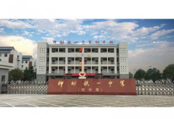 現代鑰匙雕塑廠家 大型別墅區擺件 歐式不銹鋼鑰匙雕塑廠