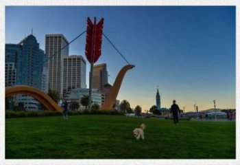 街道箭雕塑廠家 公園現(xiàn)代擺件 烤漆不銹鋼箭雕塑廠