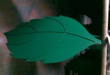 抽象花葉雕塑廠家 創意公園小品 烤漆不銹鋼花葉雕塑廠