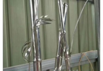 創意竹葉雕塑廠家 鏡面小品 公園不銹鋼竹葉雕塑廠