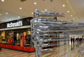 鏡面男人雕塑廠家 大型擺件  大型商場不銹鋼男人雕塑廠