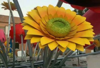 步行街向日葵雕塑