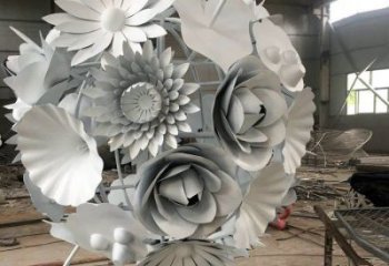 花球雕塑廠家，小區(qū)擺件，不銹鋼花球雕塑訂做