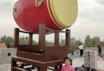 異形戰(zhàn)鼓雕塑