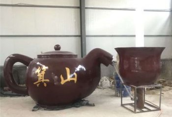 懷化商業街酒壺雕塑