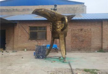 金鳳公園酒杯雕塑