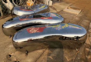 西安坐凳雕塑，小區(qū)園林雕塑，不銹鋼鏡面效果